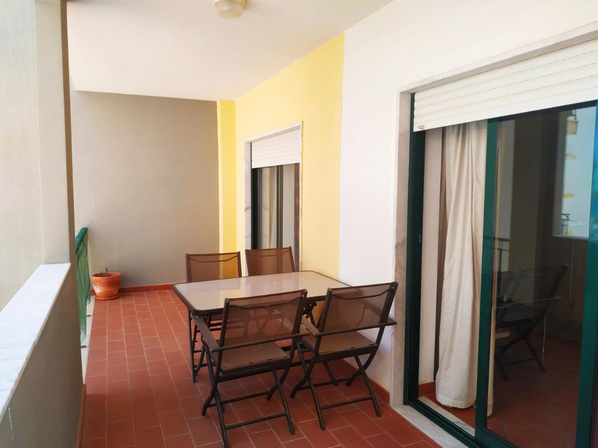 1B Terrace B - Casas & Papeis Apartment Armacao de Pera Luaran gambar